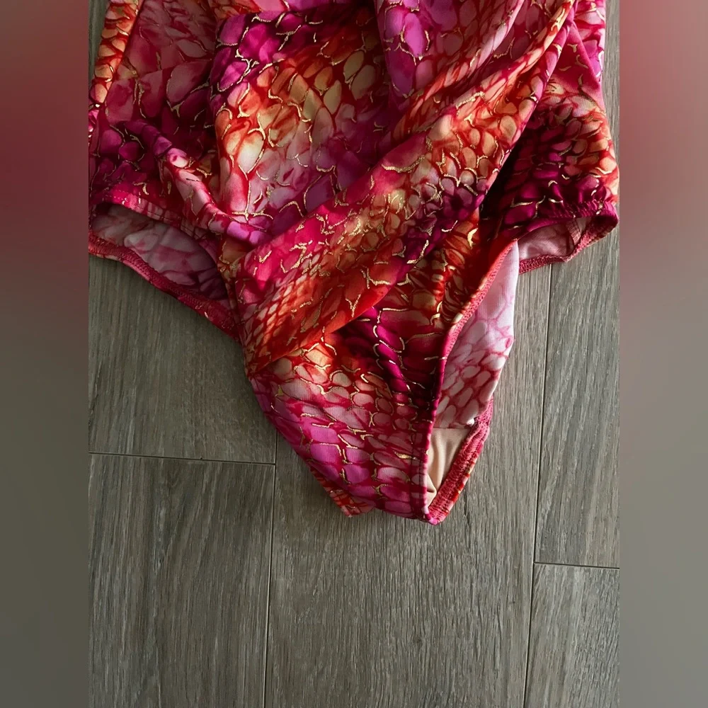 Miraclesuit Women’s Rock Show Oceanus Coral One Piece Swimsuit - Size 16 - Picture 5 of 11